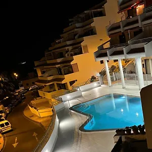 Cristianos Vistas Al Mar Y Cerca De La Playa Appartement